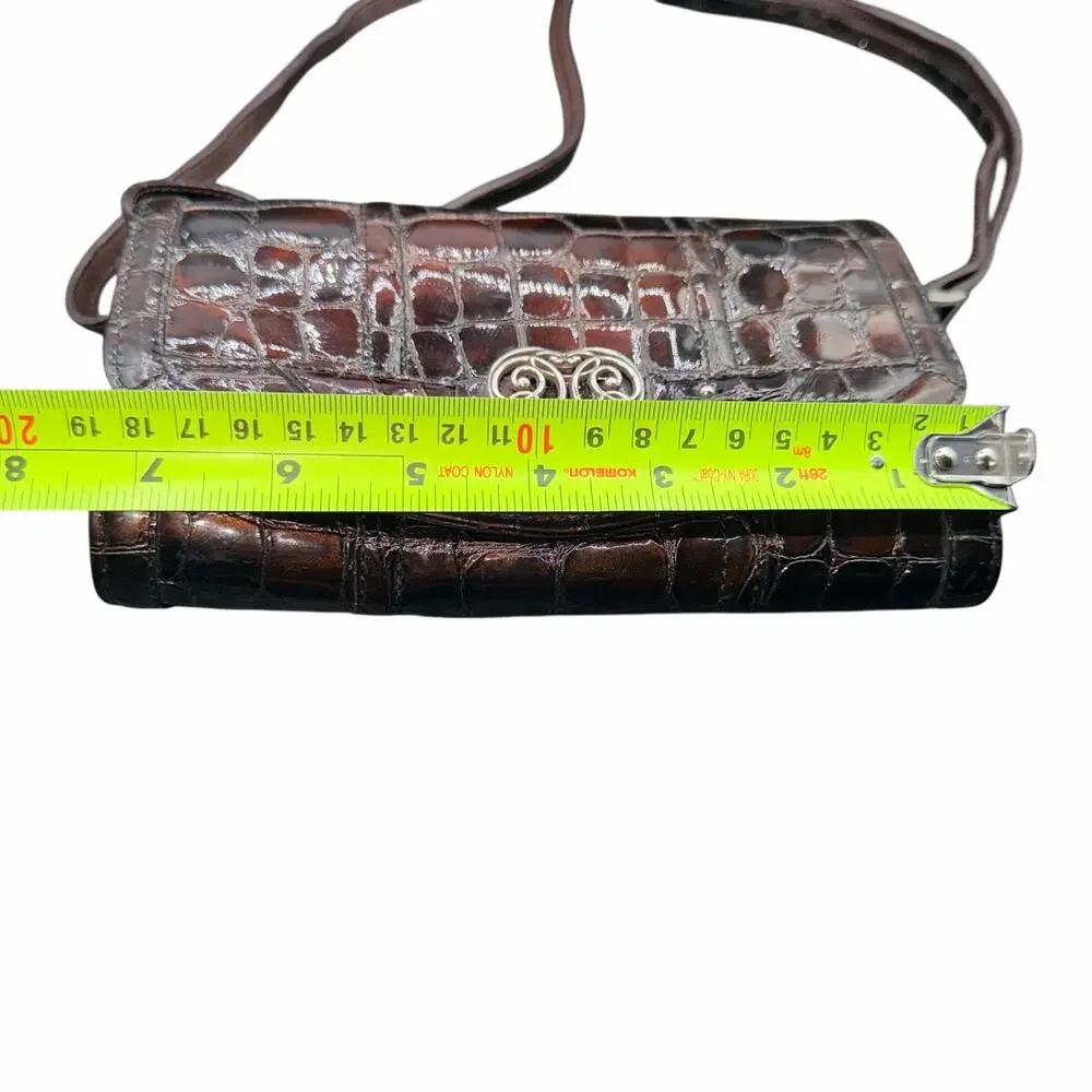 Brighton Croc Embossed Brown Leather Wallet Crossbody Heart Clasp
